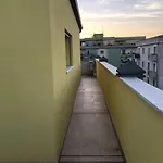 Attico Con Terrazza A Cagliari.